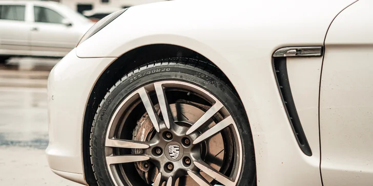 Porsche Panamera 4S: spolujízda i řízení nebo zapůjčení na 24 hod.