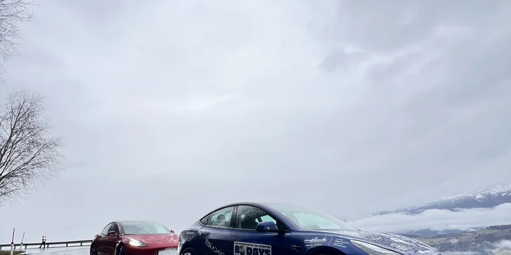Tesla 3 Performance: spolujízda nebo řízení i s příběhy z cest kolem světa