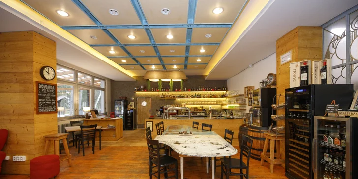 Pobyt v Posázaví: hotel uprostřed lesů, s rybníkem, wellness a aktivitami pro celou rodinu