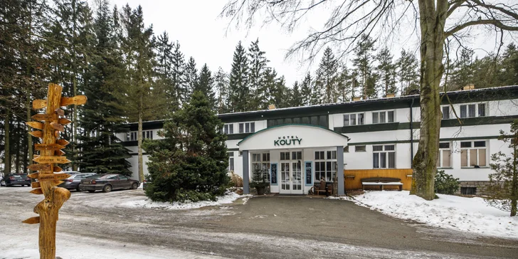 Pobyt v Posázaví: hotel uprostřed lesů, s rybníkem, wellness a aktivitami pro celou rodinu