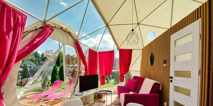 Designové domky v Zatoru jen 100 m od Energylandie: atrakce i SPA zóna přímo v objektu