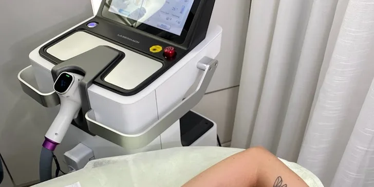 Laserová epilace dle výběru: podpaží, intimní partie, nohy i komplet balíček