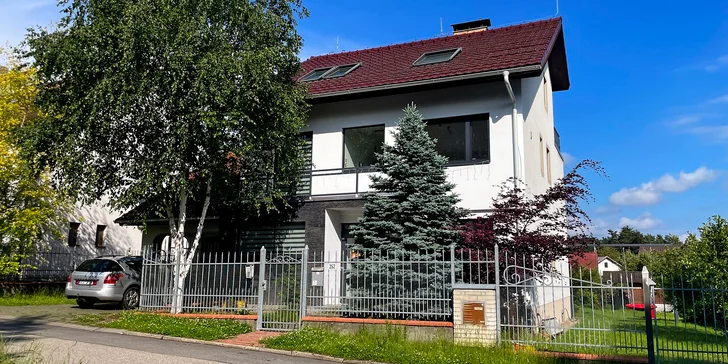 Moderní ubytování s terasou blízko zámku Hluboká pro 2–4 osoby