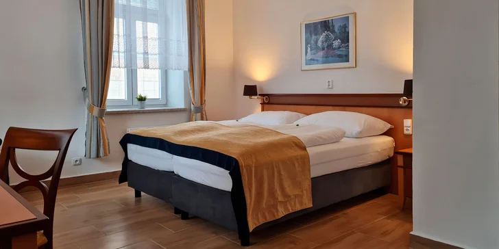 Pobyt v Mariánských Lázních: snídaně i varianta se vstupem do bazénu a parku Boheminium