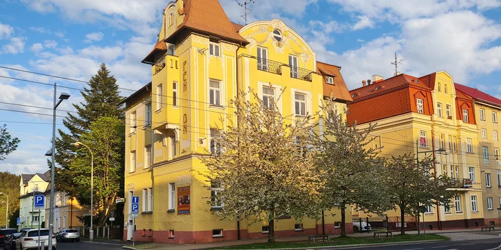 Pobyt v Mariánských Lázních: snídaně i varianta se vstupem do bazénu a parku Boheminium
