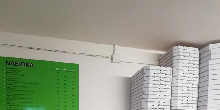 Pizza v Bohnicích podle výběru: 40 cm nebo 2 pizzy o průměru 32 cm
