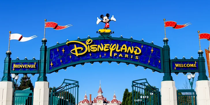 Pohádkový výlet busem pro celou rodinu: den v pařížském Disneylandu, nové atrakce