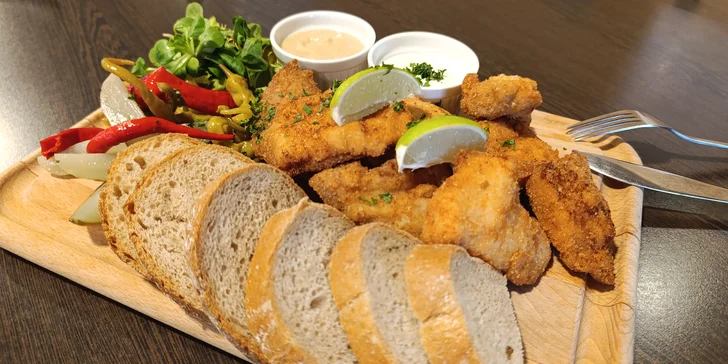 3 druhy řízečků i s přílohami pro 2-4 osoby: restaurace Wellness Kuřim