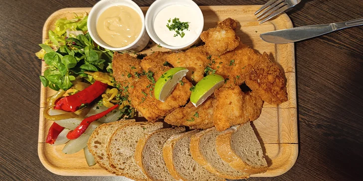 3 druhy řízečků i s přílohami pro 2-4 osoby: restaurace Wellness Kuřim