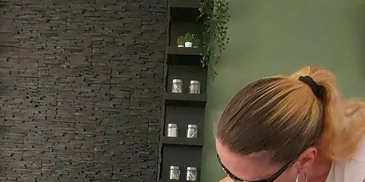 Inovativní a bezbolestná DPL epilace horního rtu, brady, podpaží či lýtek