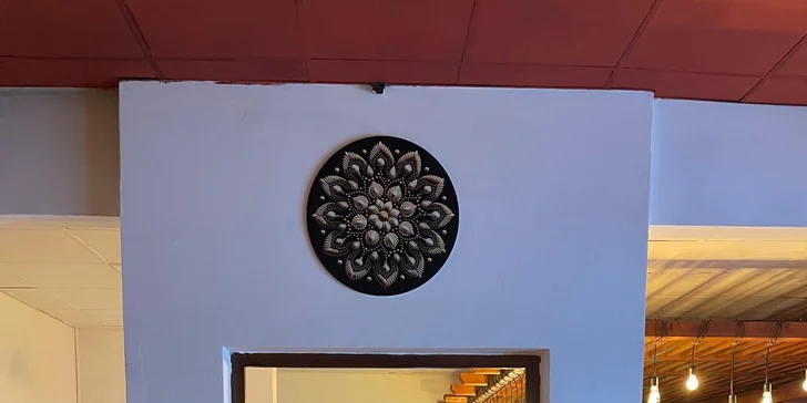 Tříchodové indické menu s kormou, masalou nebo butter chicken pro 1 či 2 osoby