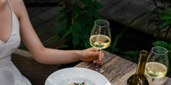 Dárkové vouchery do luxusní zahradní restaurace v centru Prahy