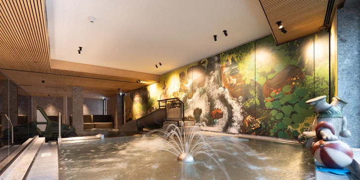 Luxusní horský resort v Tyrolských Alpách s nekonečným wellness, zábavou pro děti a polopenzí +