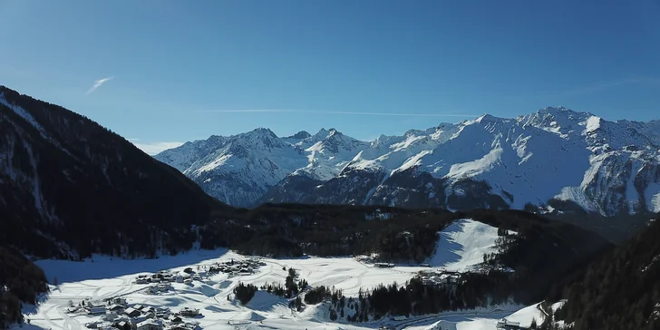 Tyrolský Ötztal: hotel s neomezeným wellness a polopenzí a lyžování