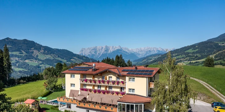 Jarní nebo podzimní dovolená v rakouských Alpách: polopenze a wellness