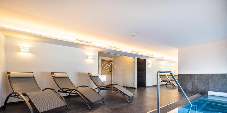Jarní nebo podzimní dovolená v rakouských Alpách: polopenze a wellness