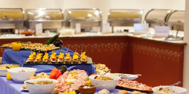 Tyrolské Alpy: all inclusive, neomezený wellness a děti do 11,9 let zdarma