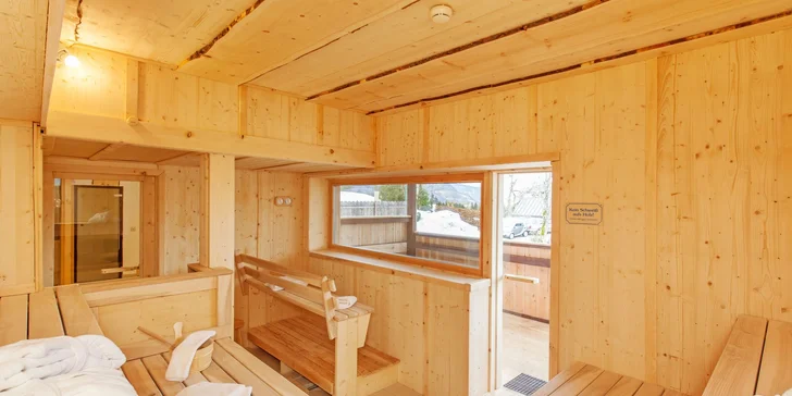 Rakouské Alpy: hotel s výhledem na oblast Dachstein, snídaně i wellness