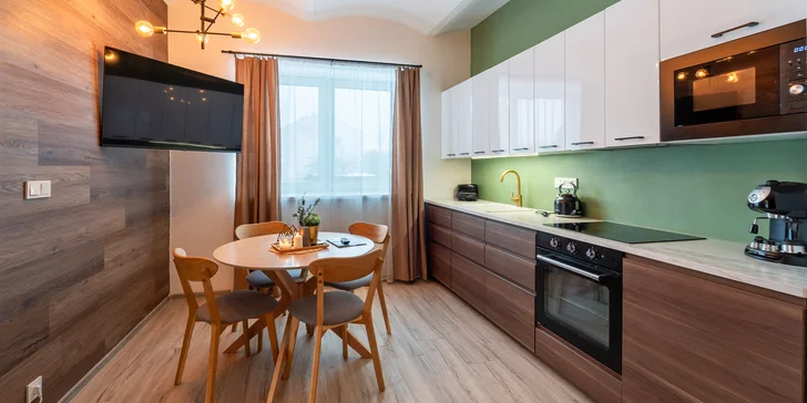 Nádherné apartmány ve Velkých Losinách: kapacita až 8 osob, možnost snídaní i wellness
