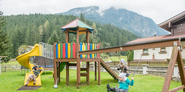 Rakouské Alpy: rodinný hotel se stravou, sauny, karta výhod i 2 děti zdarma