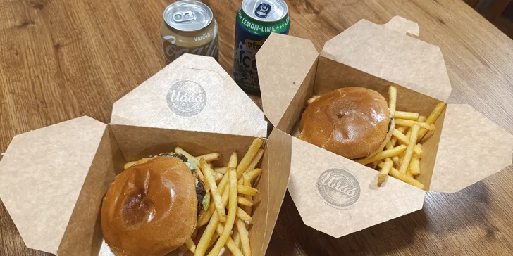 Vypečený burger dle výběru pro 1 až 4 osoby: hranolky, nápoj i odnos s sebou