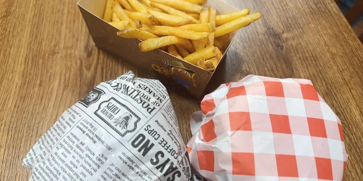 Vypečený burger dle výběru pro 1 až 4 osoby: hranolky, nápoj i odnos s sebou
