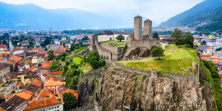 Švýcarské Lugano a Bellinzony s trojicí hradů UNESCO