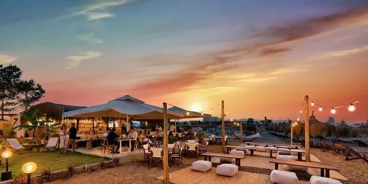 Letecky na Severní Kypr: hotel Long Beach Resort**** s all inclusive a bazénem přímo u pláže