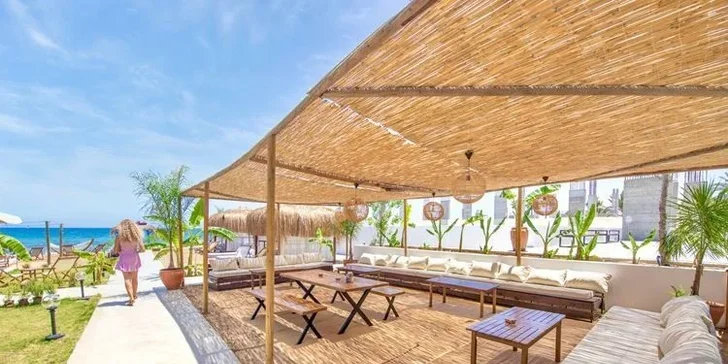 Letecky na Severní Kypr: hotel Long Beach Resort**** s all inclusive a bazénem přímo u pláže