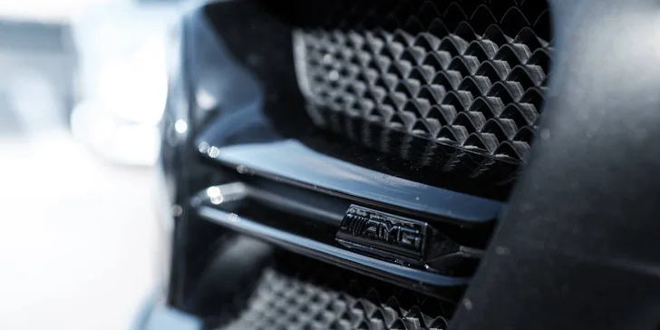 Zapůjčení Fordu Mustang, Mercedesu C63 AMG či BMW M4 na 24hod nebo celý víkend