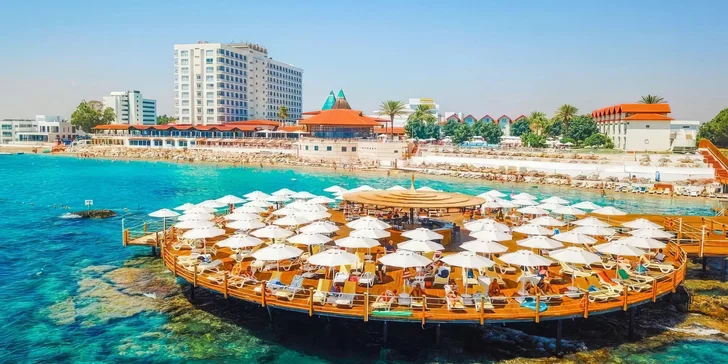 Kypr letecky: 5* Salamis Bay Conti Resort, ultra all inclusive, wellness, fitness i dětský klub ČEDOG