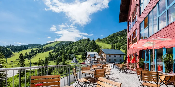 Rakouské Alpy: hotel v 1500 metrech, snídaně, sauny a v létě atrakce zdarma či se slevou