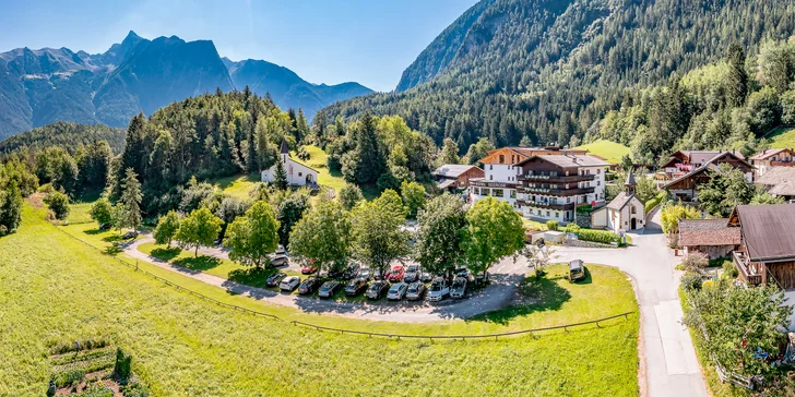 Tyrolský Ötztal: hotel s neomezeným wellness a polopenzí, koupání v jezeře i aquaparcích
