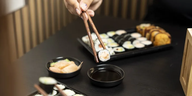 Otevřené vouchery do Sushi hub: 300 Kč až 1 000 Kč na sushi k odnosu s sebou