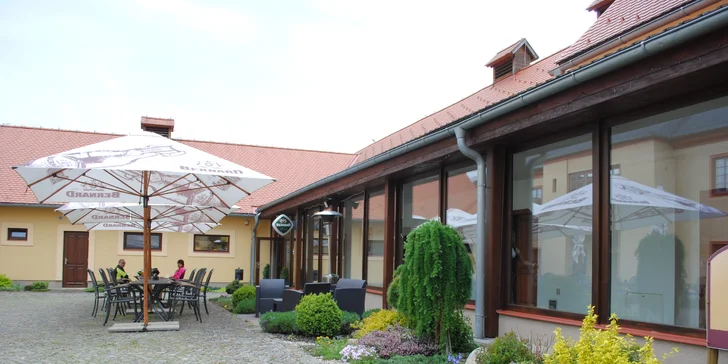 Romantický pobyt Na Faře se snídaní a třeba i wellness