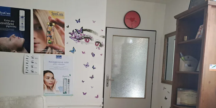 Masáž obličeje, karboxyterapie vč. mezoterapie i relaxační kosmetický balíček vč. laminace řas a obočí