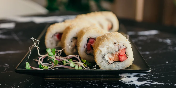 Otevřené vouchery do Sushi hub: 300 Kč až 1 000 Kč na sushi k odnosu s sebou