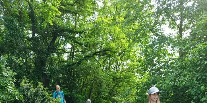 Dobrodružství v Pirátí zátoce: adventure minigolf s 27 jamkami pro děti i dospělé