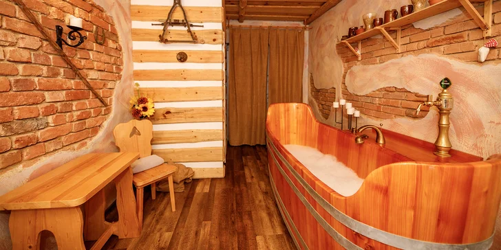 Pivní relax pro dva: společná pivní koupel s neomezeným Bernardem