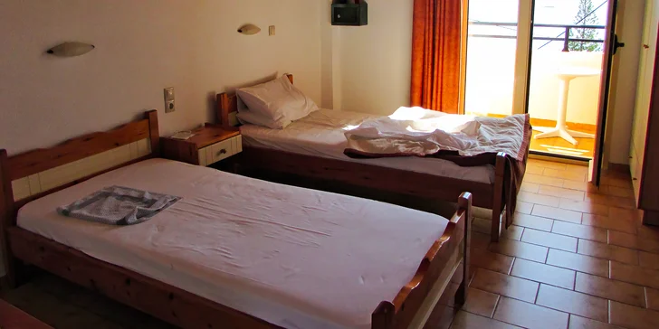 Letecký zájezd na Krétu: aparthotel s bazénem, bez stravy, snídaně i polopenze