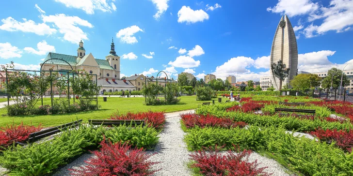 Luxusní hotel v polském Řešově: snídaně či polopenze, wellness a památky