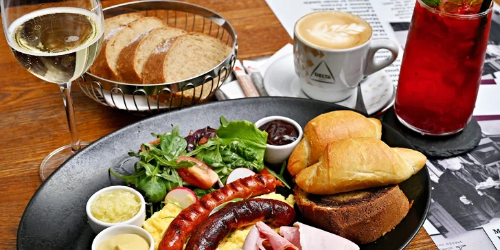 Otevřený voucher na snídani i klasické menu v Národní kavárně v centru města, 500-2000 Kč