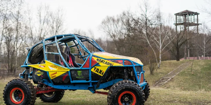 Zážitková spolujízda v offroad speciálu na terénní rallye trati v Přelouči
