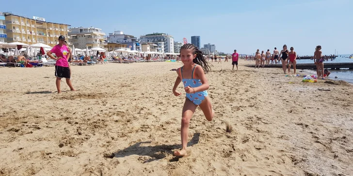 K moři do Itálie: family hotel u pláže, bazén, animační program a plná či polopenze