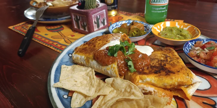 Mexiko na talíři v novém podniku: chilli con carne, burrito i nachos pro 1 nebo 2 osoby