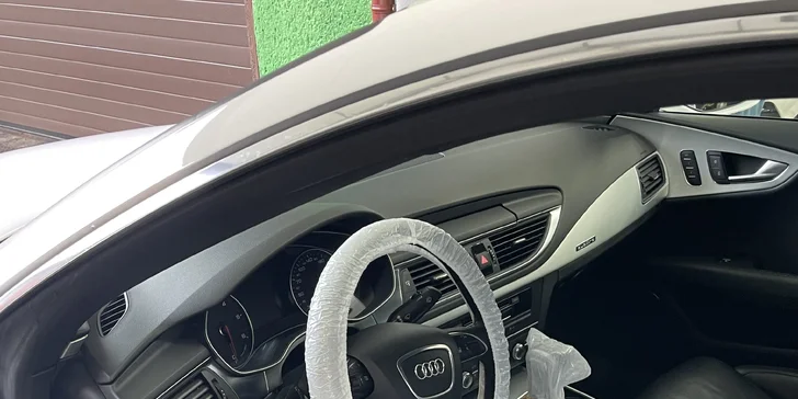 Čištění vozu: interiér nebo kompletní péče vč. voskování
