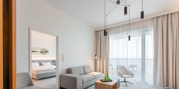 5* hotel přímo na pláži u Baltu: vnitřní i venkovní wellness, polopenze, animační program