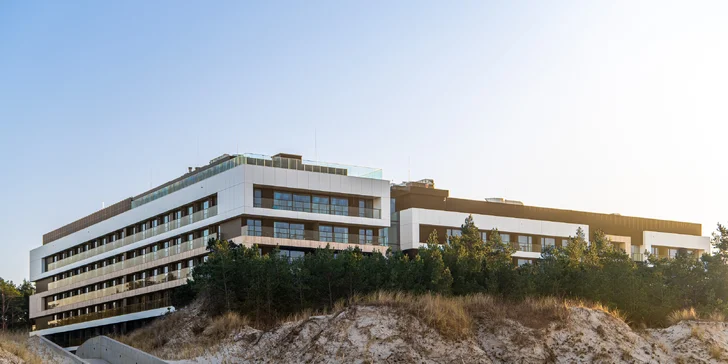 5* hotel přímo na pláži u Baltu: vnitřní i venkovní wellness, polopenze, animační program