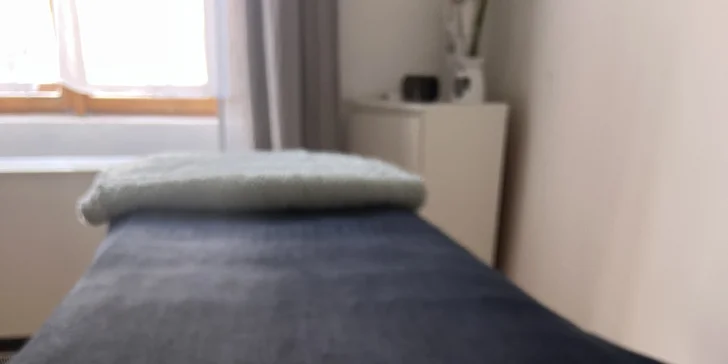 Omlazující péče, relax ošetření i čištění pleti vč. masáže gua sha