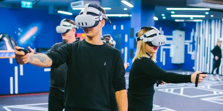 Vstup do moderní VR arény Another World: 30 min. hry pro 1–4 osoby